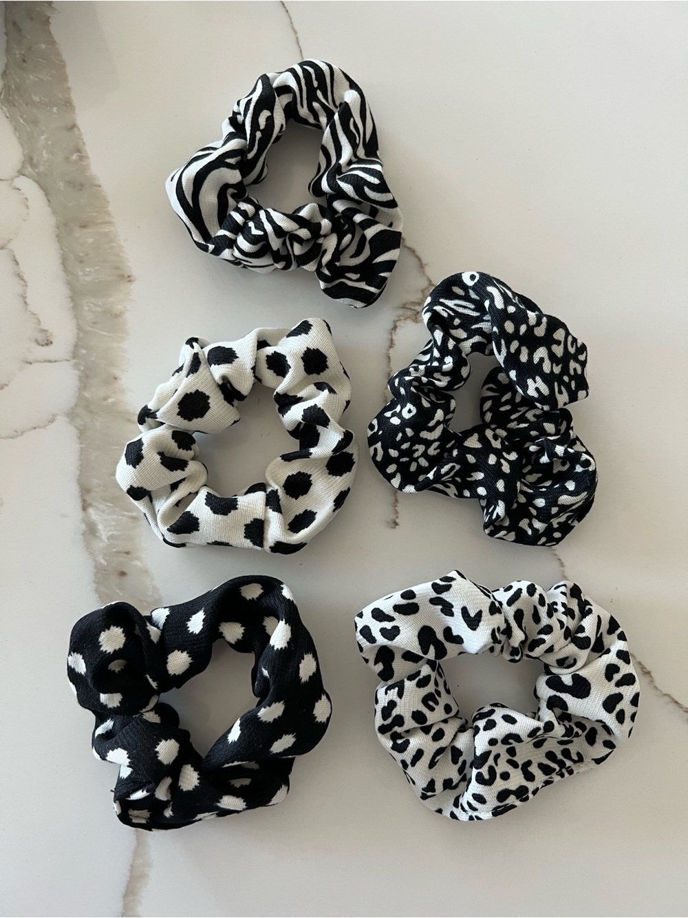 Black & White Animal Print Scrunchie Set
